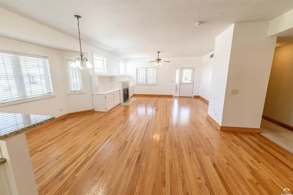 $435,000 | 401 Casa Bonita Drive, Lawrence, KS 66049