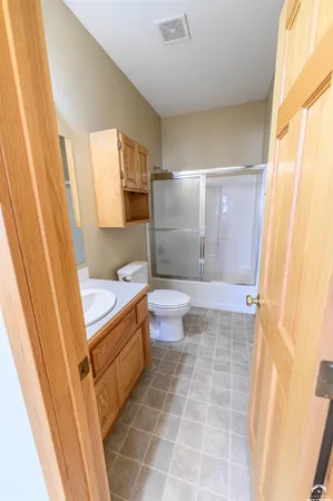 $435,000 | 401 Casa Bonita Drive, Lawrence, KS 66049