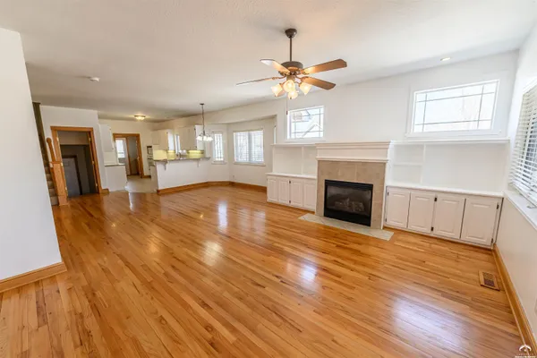 $435,000 | 401 Casa Bonita Drive, Lawrence, KS 66049