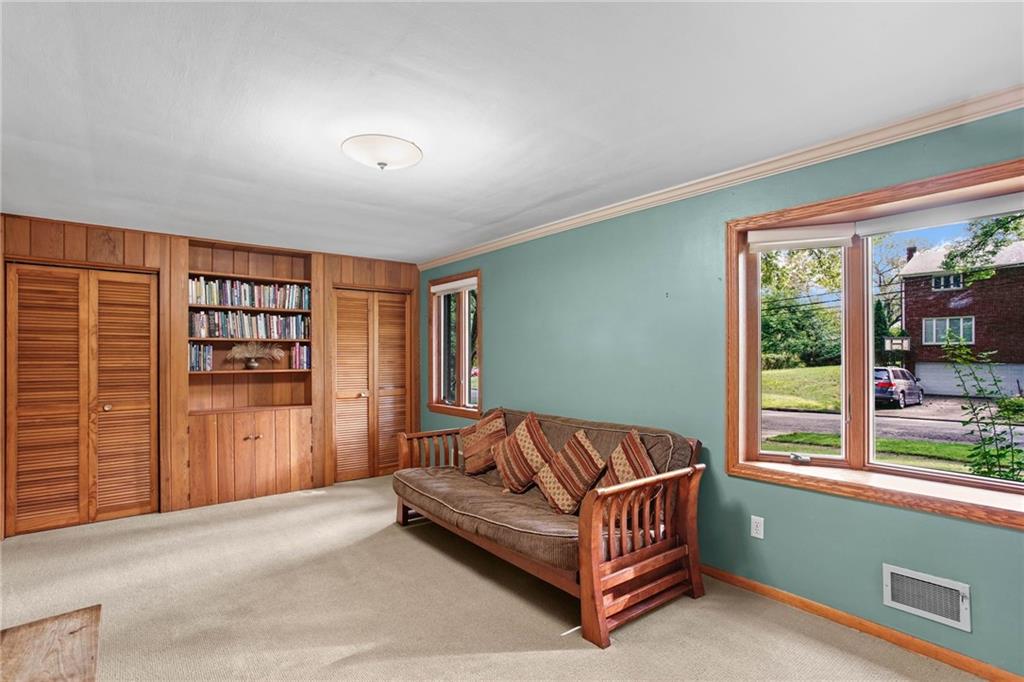 601 Edgewood Road Pittsburgh, PA 15221 - Photo 20 of 50 Gallery Image 20