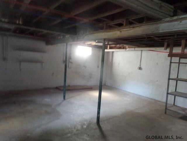 1218 Tamarac Road Troy, NY 12180 - Photo 20 of 22 Photo 20