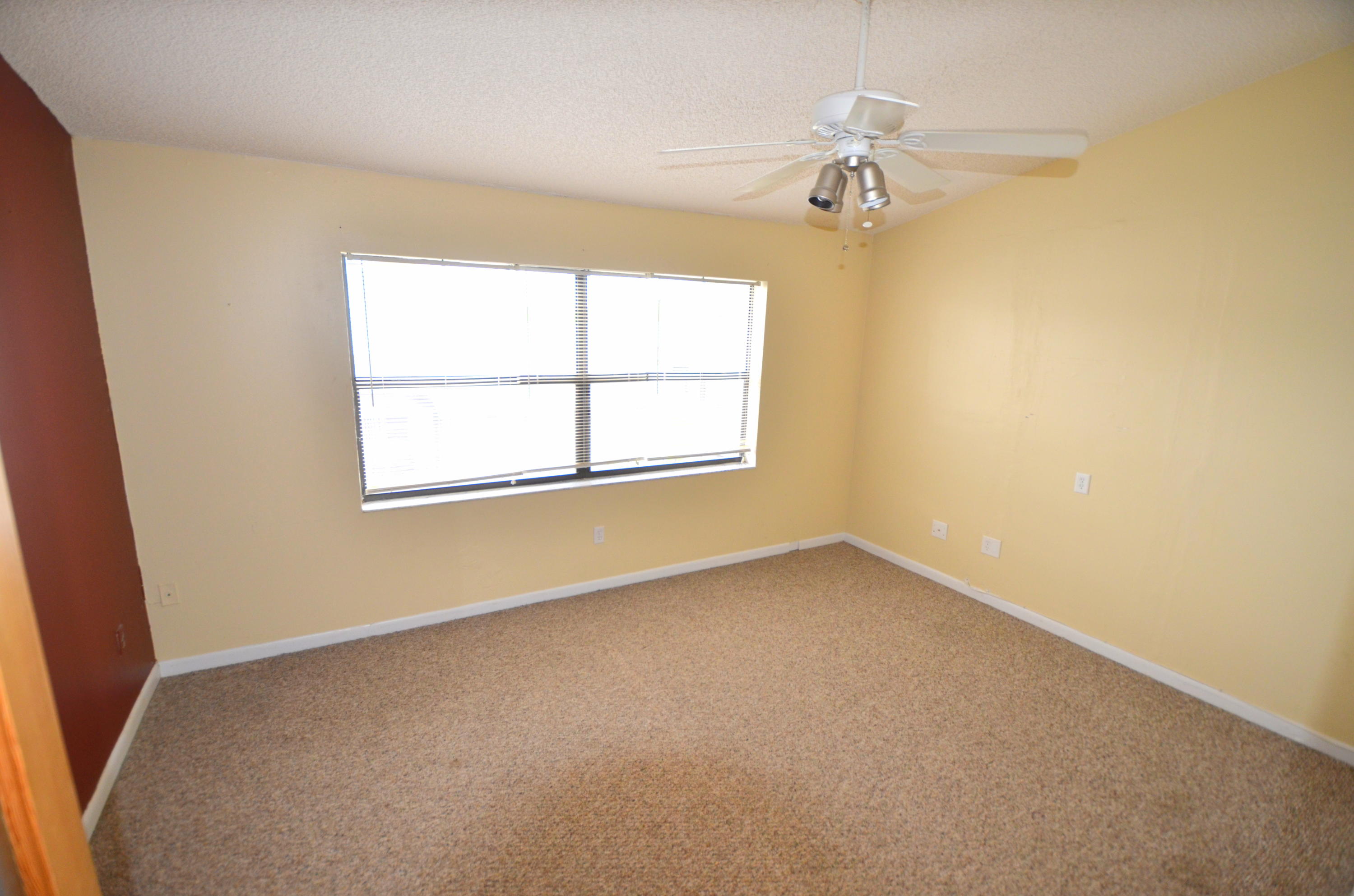 9109 Southwest 21st Street, Unit D Boca Raton, FL 33428 - Photo 8 of 22 DSC_4033
