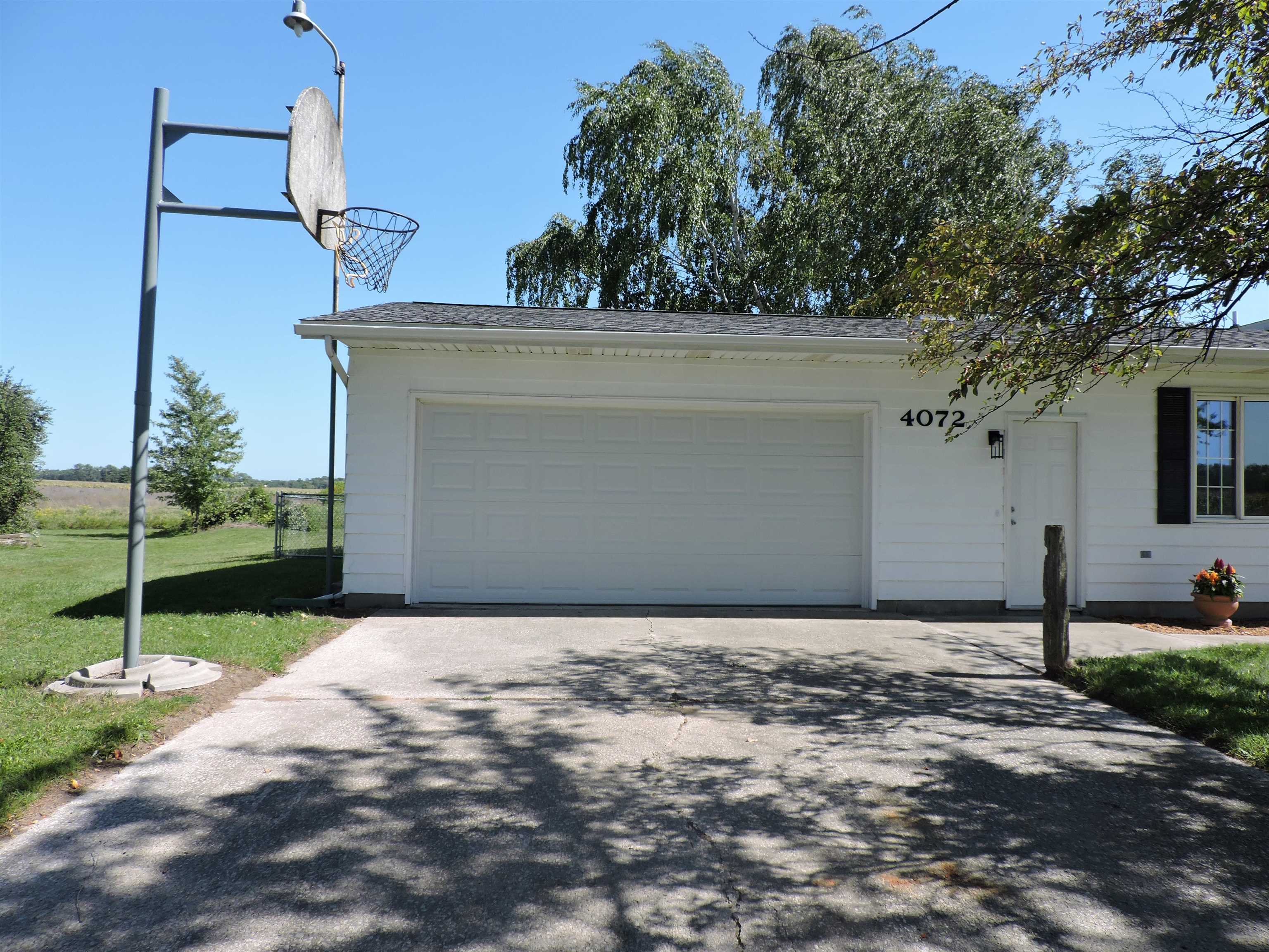 4072 North Fraser Road Pinconning, MI 48650 - Photo 2 of 40 Gallery Image 2