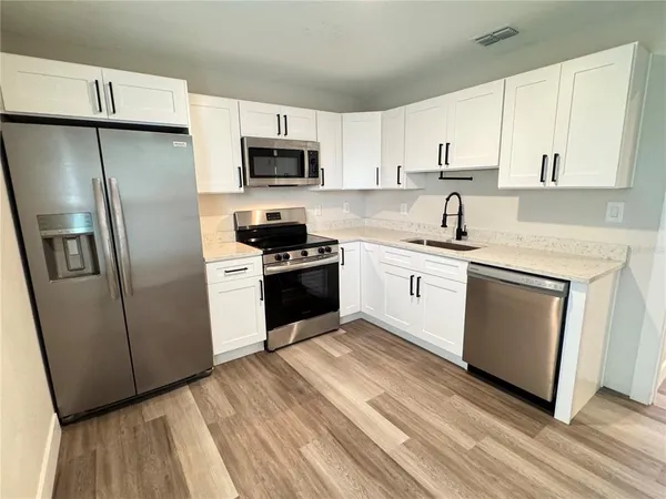 $1,200,000 | 2738 16th Avenue North, St. Petersburg, FL 33713