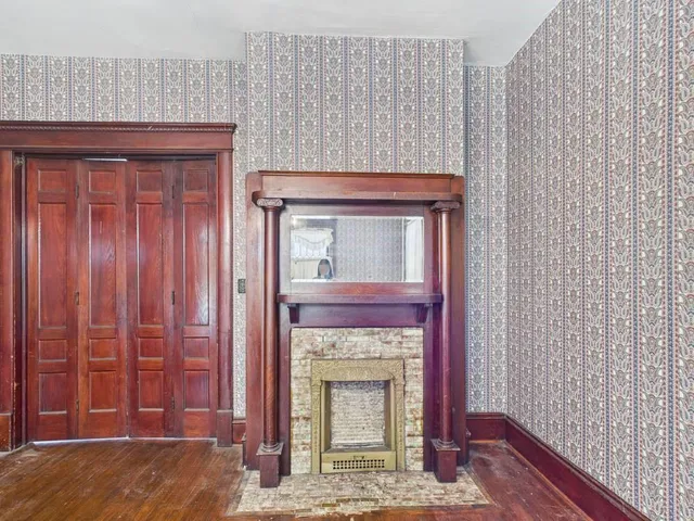 $60,000 | 108 North Crawford Street, Fort Scott, KS 66701