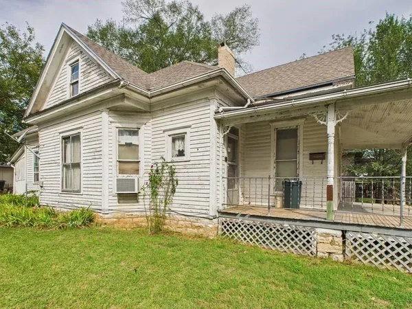 $60,000 | 108 North Crawford Street, Fort Scott, KS 66701