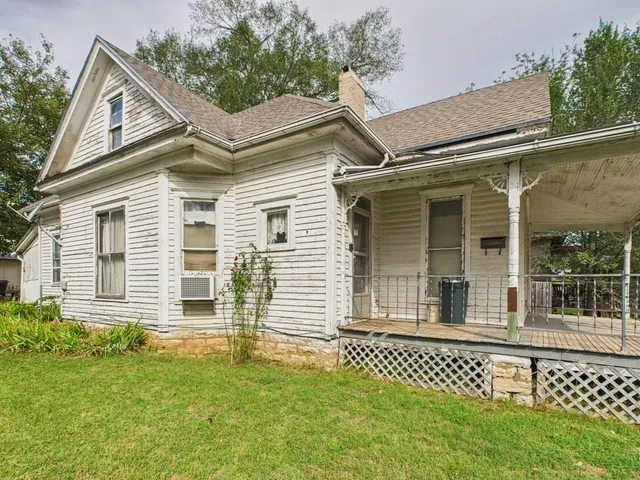 $60,000 | 108 North Crawford Street, Fort Scott, KS 66701