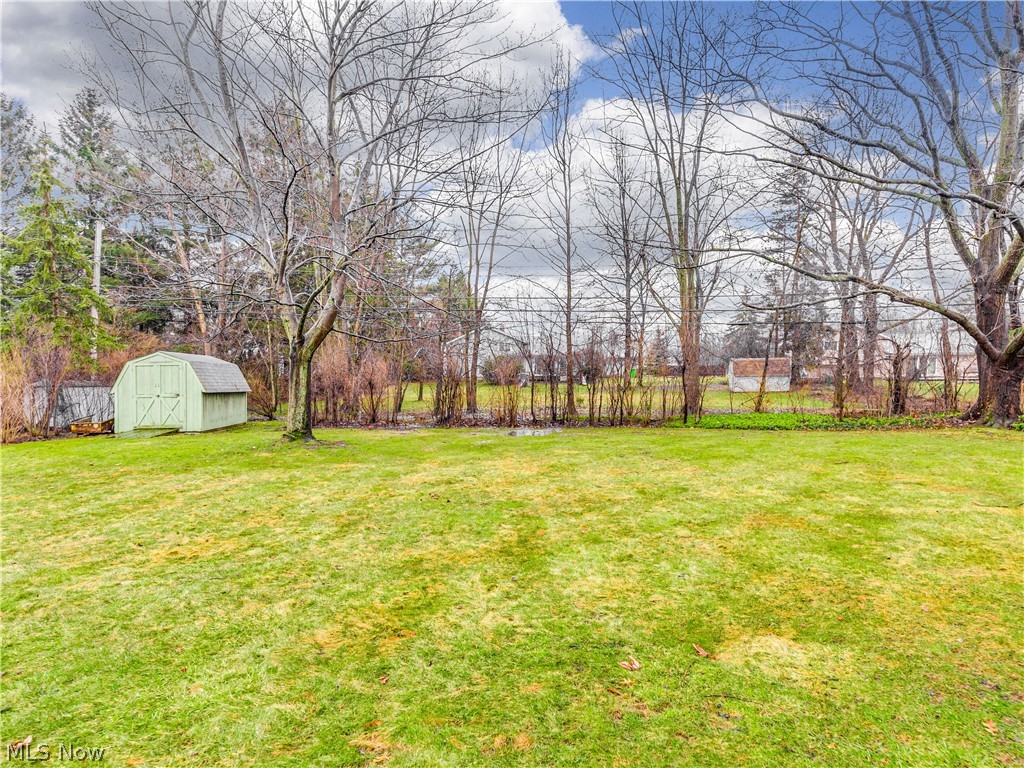 6458 Fairhaven Road Cleveland, OH 44124 - Photo 6 of 27