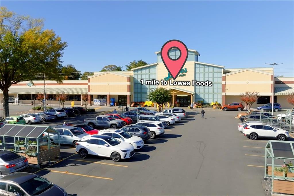 1039 Huntingdon Road Winston-Salem, NC 27104 - Photo 12 of 48