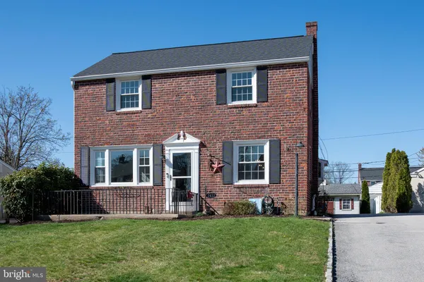 $895,000 | 2632 Wendy Road, Havertown, PA 19083