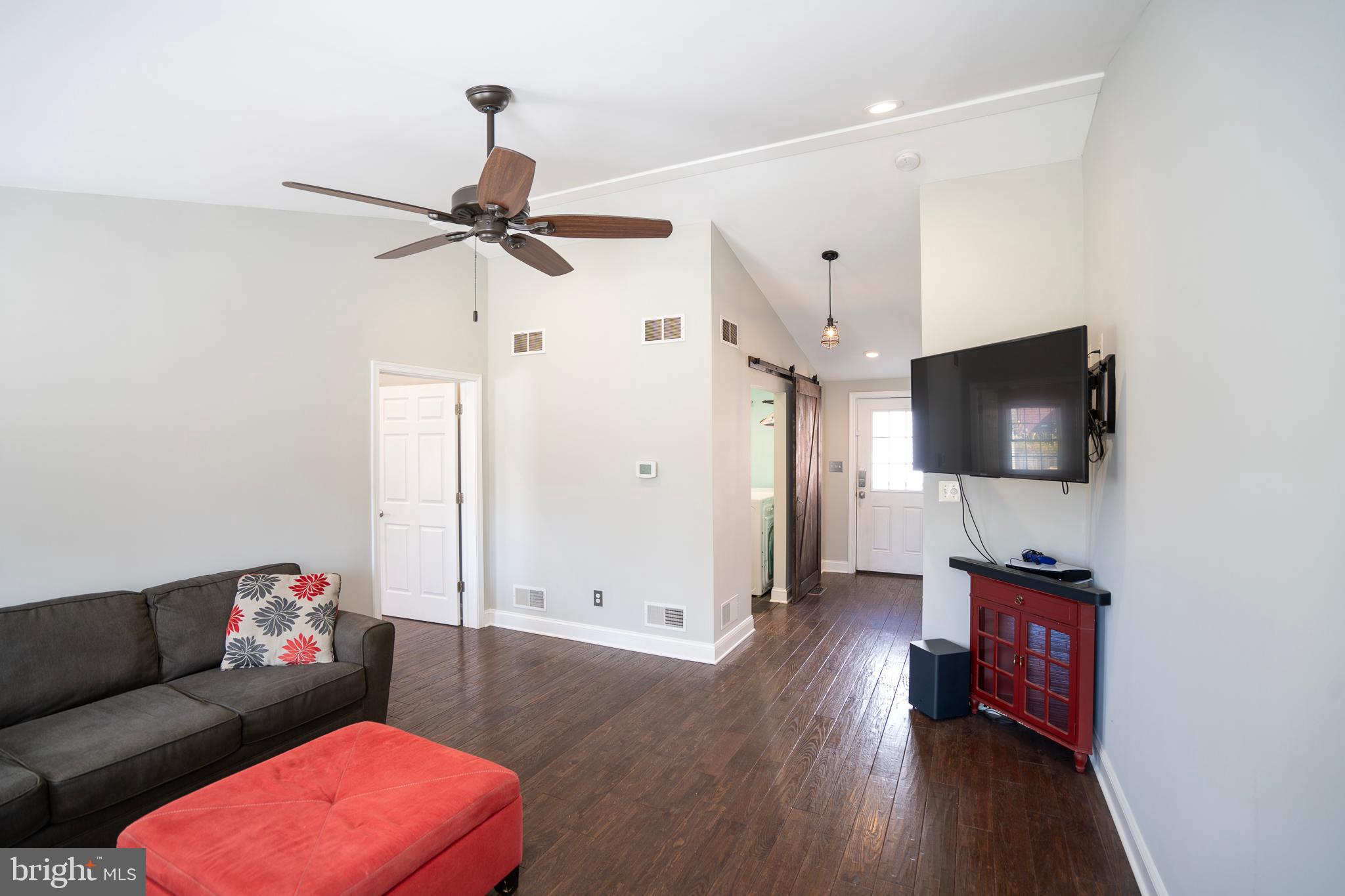 2632 Wendy Road Havertown, PA 19083 - Photo 17 of 42 Family room