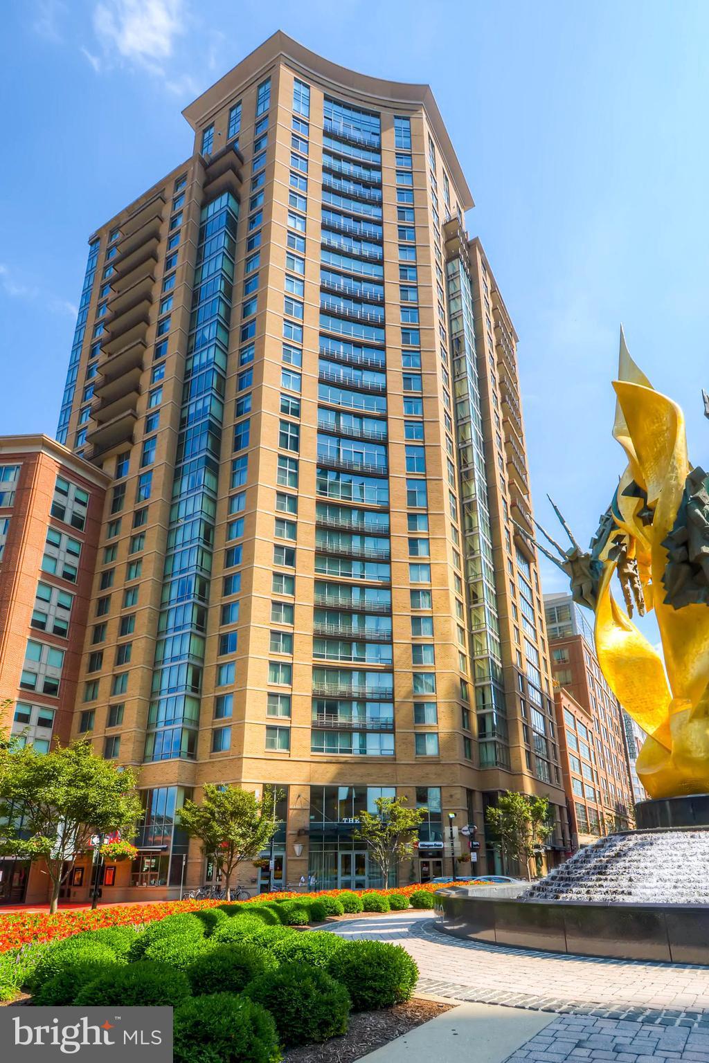 675 President Street, Unit 1806 Baltimore, MD 21202 - Photo 24 of 30 The Vue Condominium Entrance