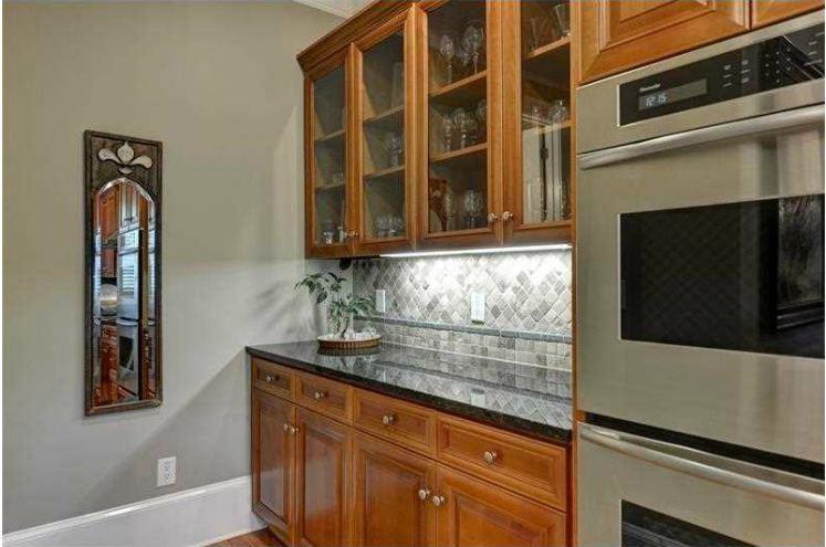 3475 Roxboro Road Northeast, Unit 4 Atlanta, GA 30326 - Photo 6 of 23