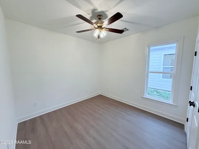 $289,900 | 102 Berchman Oaks Drive, Lafayette, LA 70506