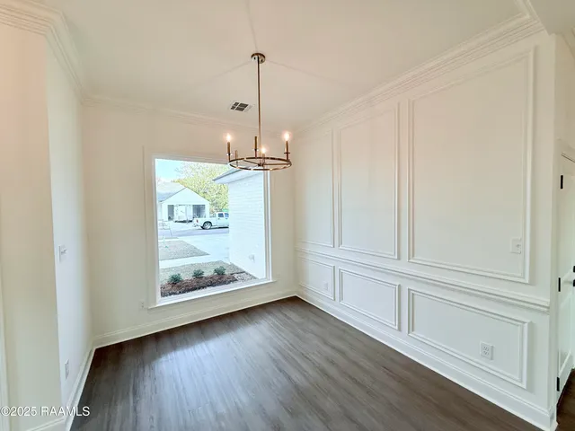 $289,900 | 102 Berchman Oaks Drive, Lafayette, LA 70506