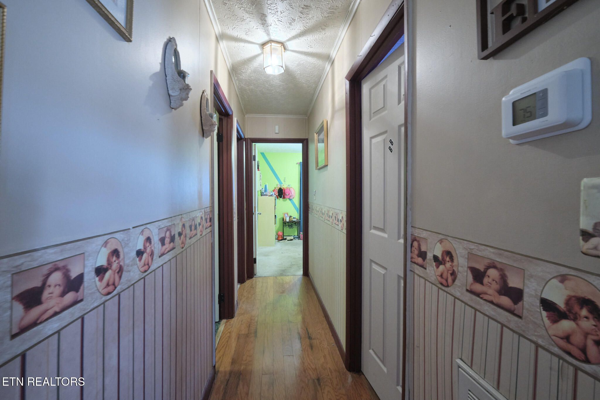 2004 Flagler Road Knoxville, TN 37912 - Photo 16 of 34 2004 Flagler Rd Knoxville 37912 27