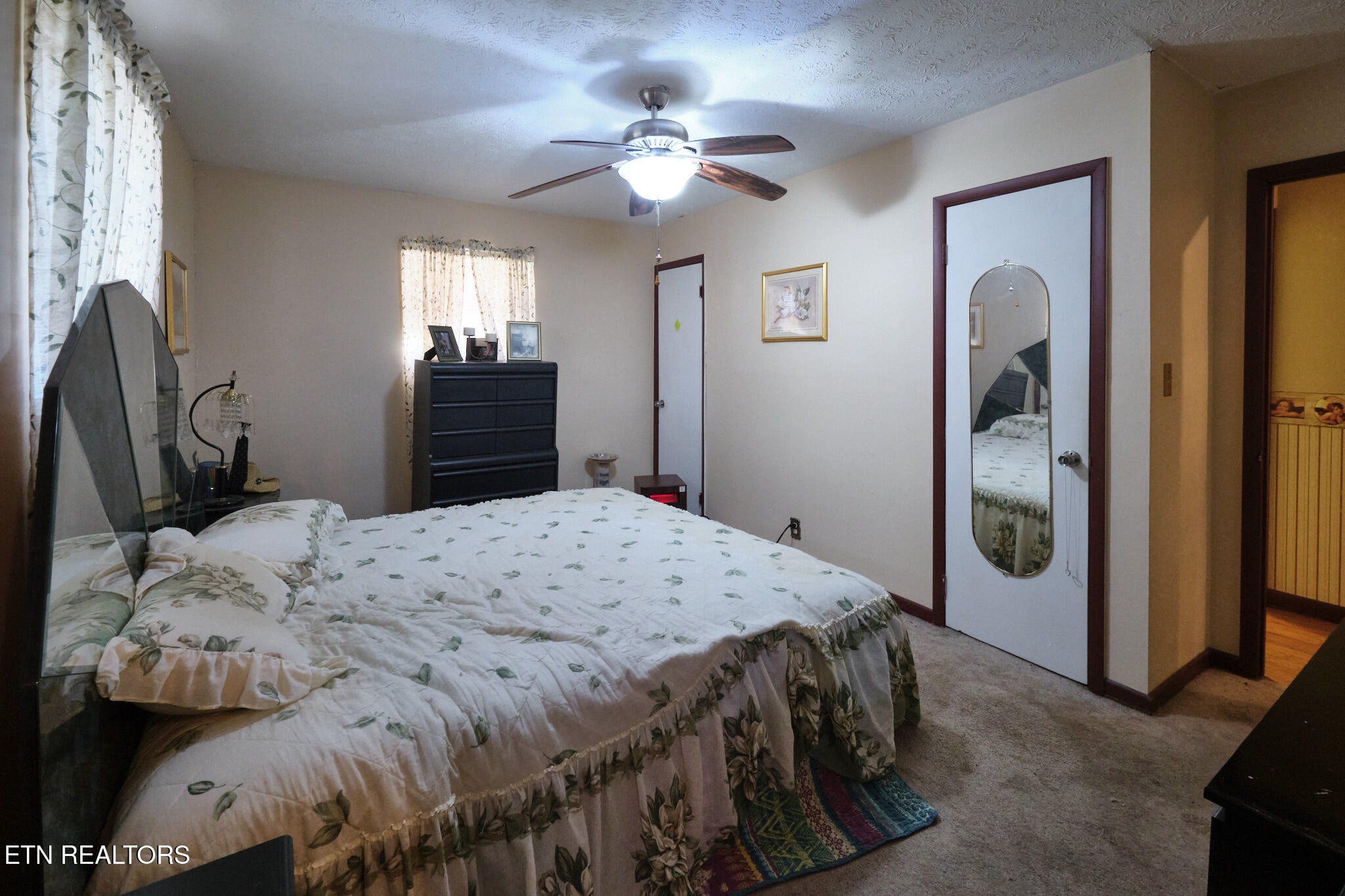 2004 Flagler Road Knoxville, TN 37912 - Photo 18 of 34 2004 Flagler Rd Knoxville 37912 25