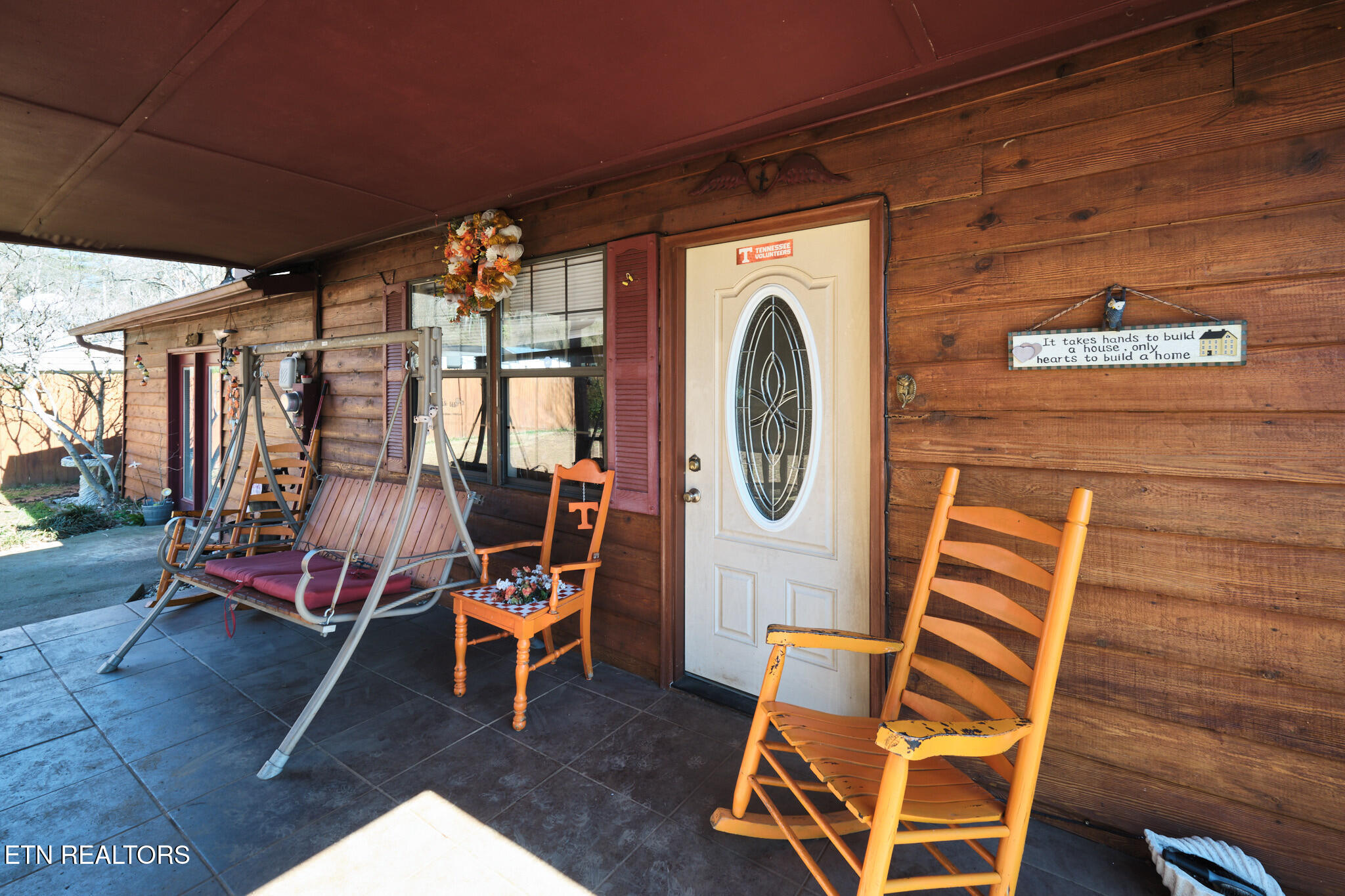 2004 Flagler Road Knoxville, TN 37912 - Photo 4 of 34 2004 Flagler Rd Knoxville 37912 13