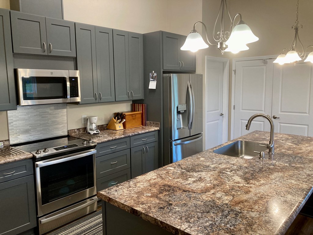 210 Ridgecrest Parkway Eastpoint, FL 32328 - Photo 2 of 21 Gallery Image 2