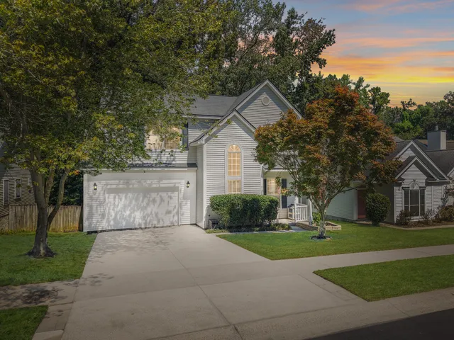 $384,990 | 125 Stonehurst Drive, Goose Creek, SC 29445