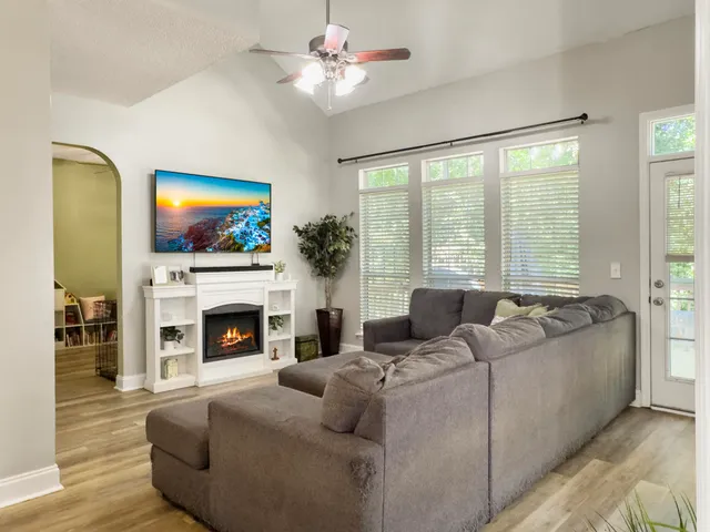 $384,990 | 125 Stonehurst Drive, Goose Creek, SC 29445