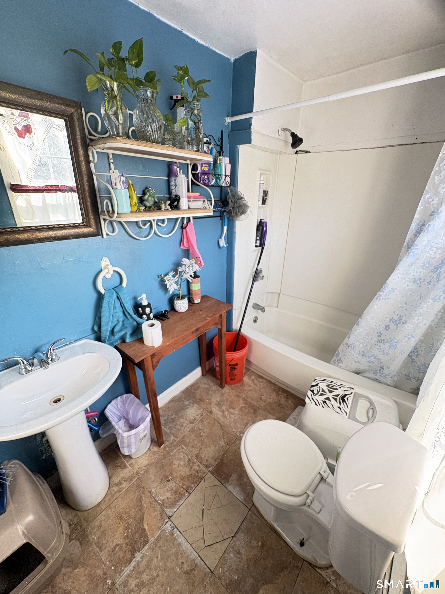 121 Willow Street Meriden, CT 06450 - Photo 18 of 39