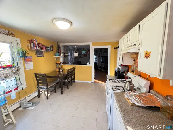 $375,000 | 121 Willow Street, Meriden, CT 06450