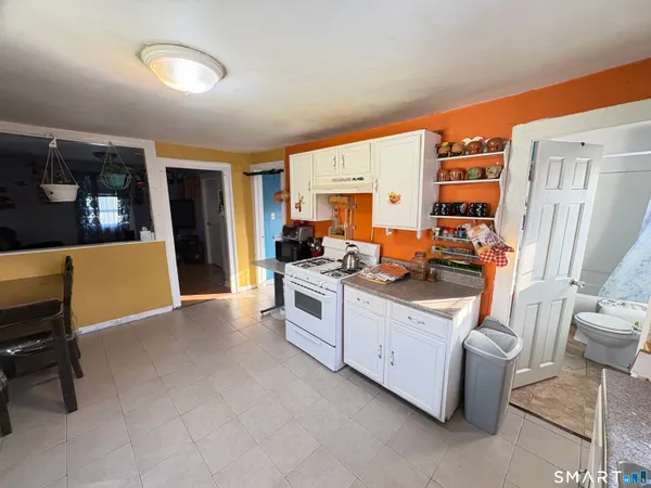 $375,000 | 121 Willow Street, Meriden, CT 06450