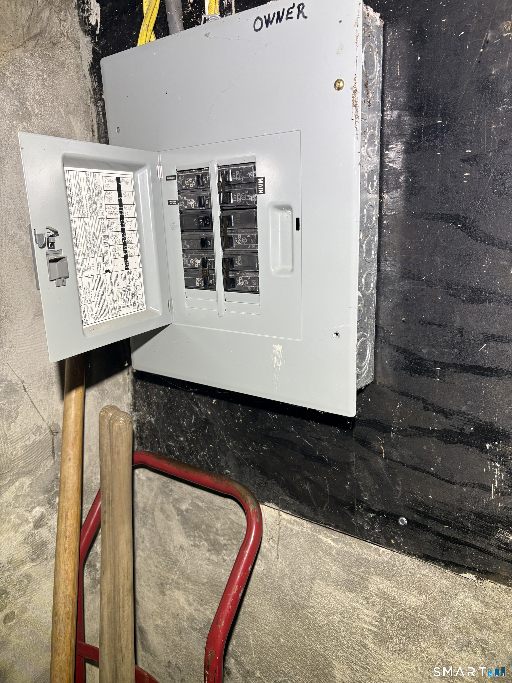 121 Willow Street Meriden, CT 06450 - Photo 35 of 39