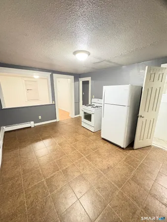 $375,000 | 121 Willow Street, Meriden, CT 06450