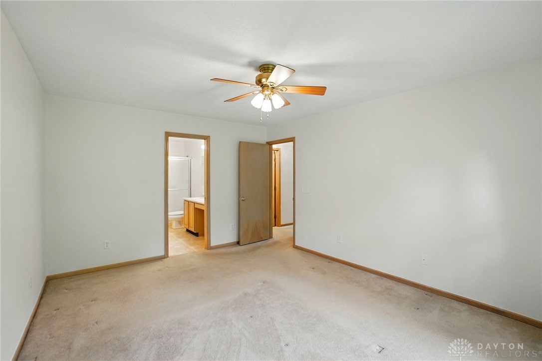 53 Pheasant Run Circle Springboro, OH 45066 - Photo 14 of 24 Primary bedroom with ensuite bathroom