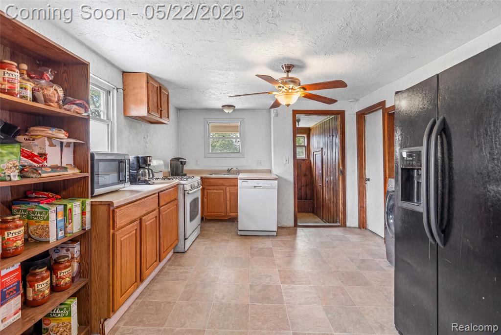 3385 North Genesee Road Flint, MI 48506 - Photo 8 of 26