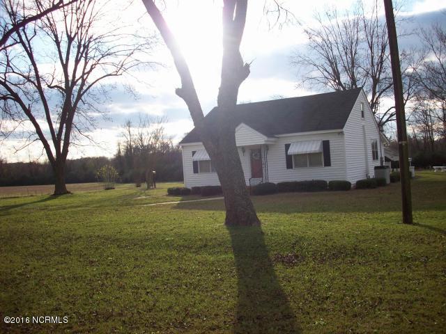 1020 Barnes Road Orrum, NC 28369 - Photo 3 of 28 3 front