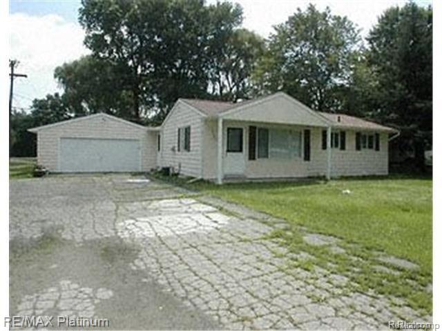 2250 Oak Grove Road Howell, MI 48855 - Photo 1 of 4 Front 2.jpg