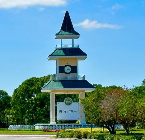 $299,900 | 9851 Perfect Drive, Unit 151, Port St. Lucie, FL 34986