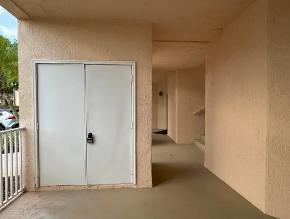 $299,900 | 9851 Perfect Drive, Unit 151, Port St. Lucie, FL 34986