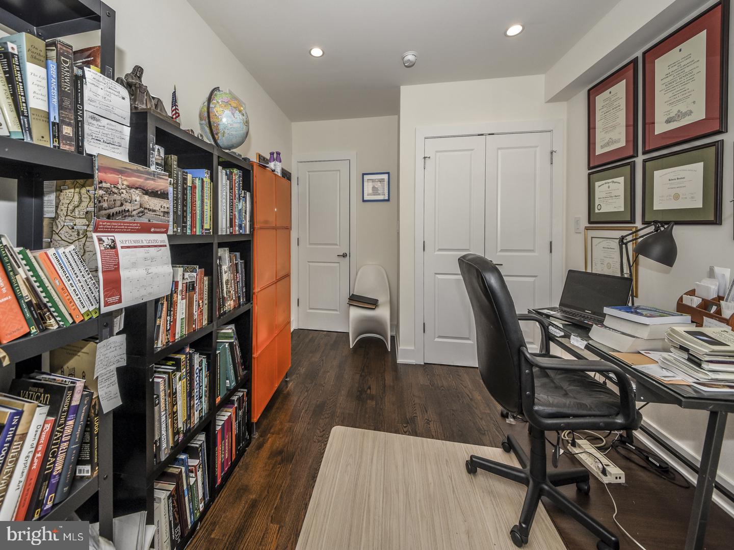 1022 South 2nd Street, Unit 4 Philadelphia, PA 19147 - Photo 13 of 31 Bedroom 3