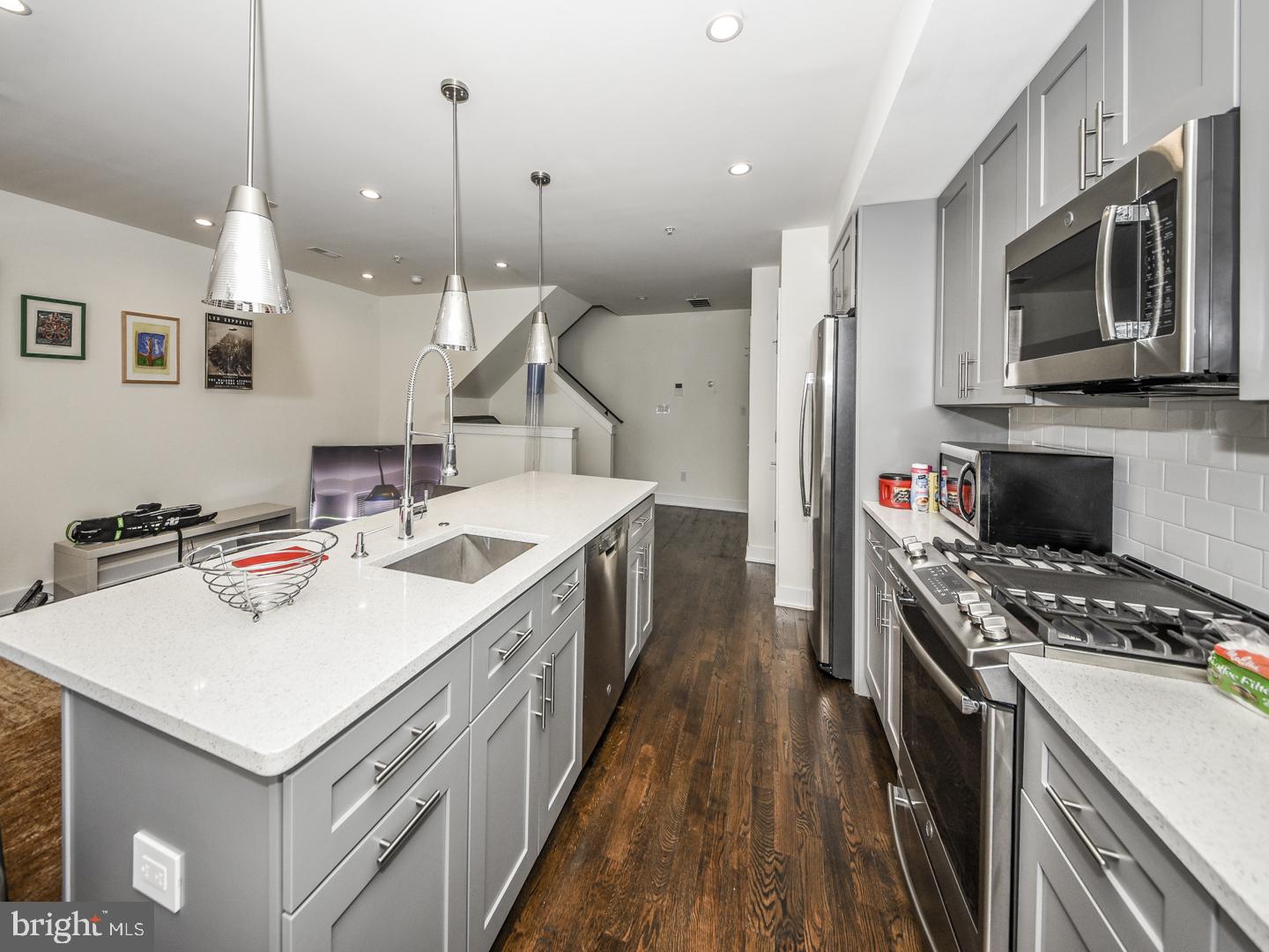 1022 South 2nd Street, Unit 4 Philadelphia, PA 19147 - Photo 6 of 31 Kitchen Area