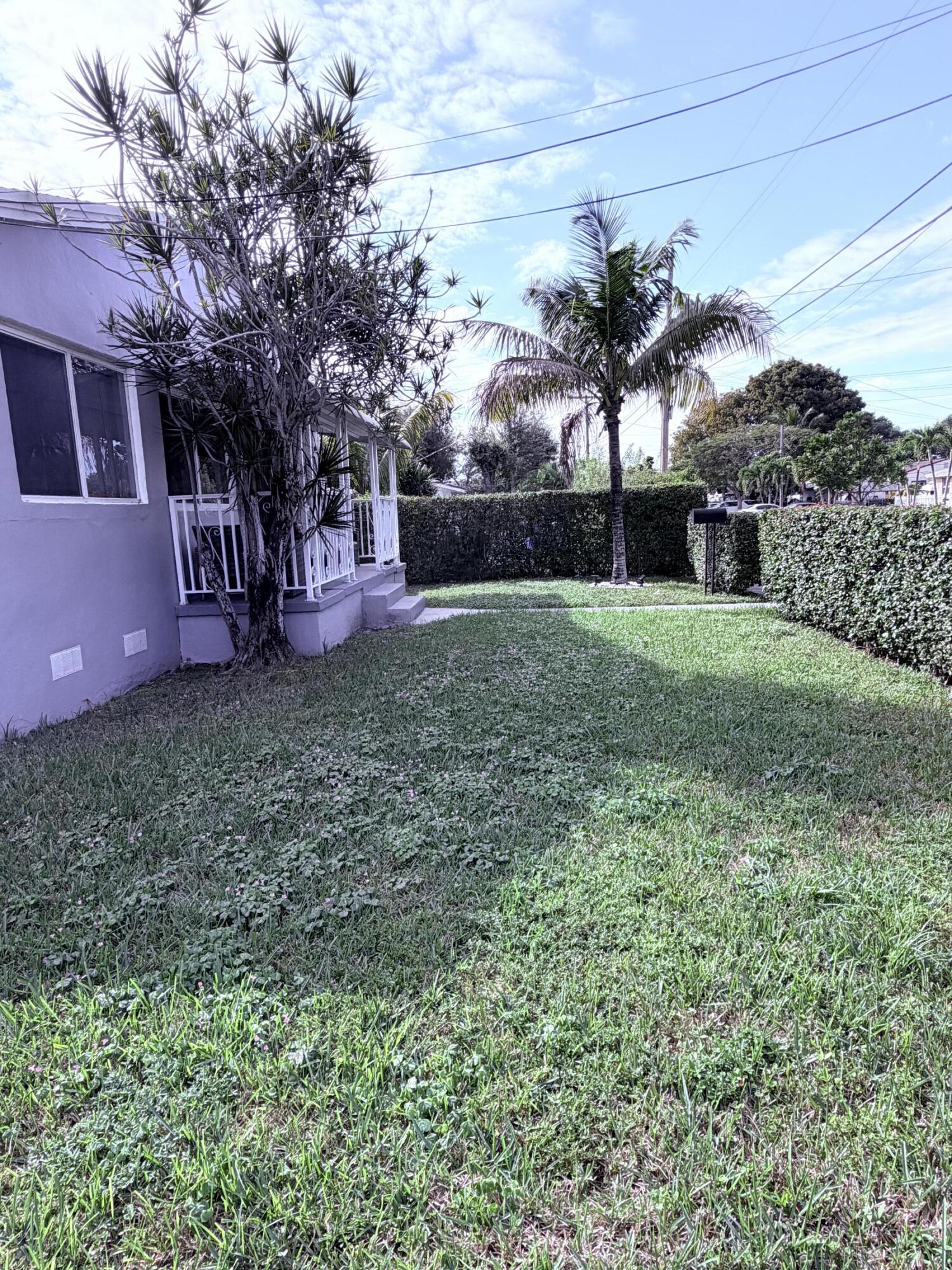 1500 Northwest 44th Street Miami, FL 33142 - Photo 2 of 12 IMG_1576