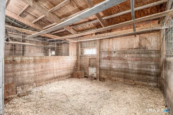 a view of a storage & utility room
