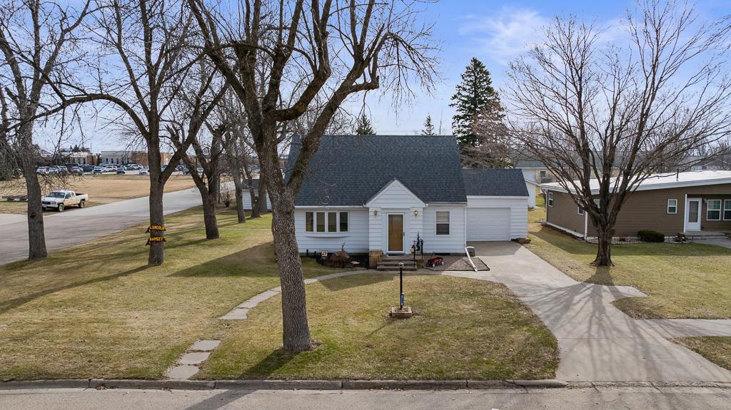 301 South Oak Street Hendricks, MN 56136 - Photo 1 of 43