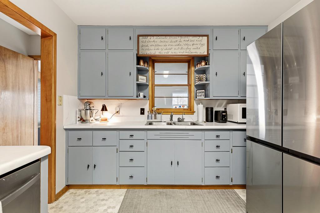 301 South Oak Street Hendricks, MN 56136 - Photo 11 of 43