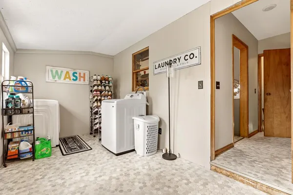 $175,000 | 301 South Oak Street, Hendricks, MN 56136