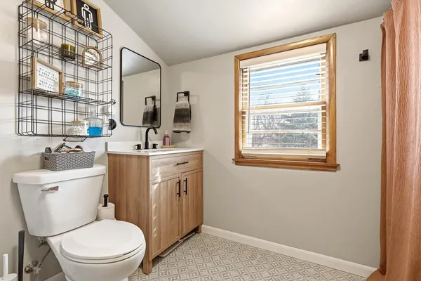 $175,000 | 301 South Oak Street, Hendricks, MN 56136