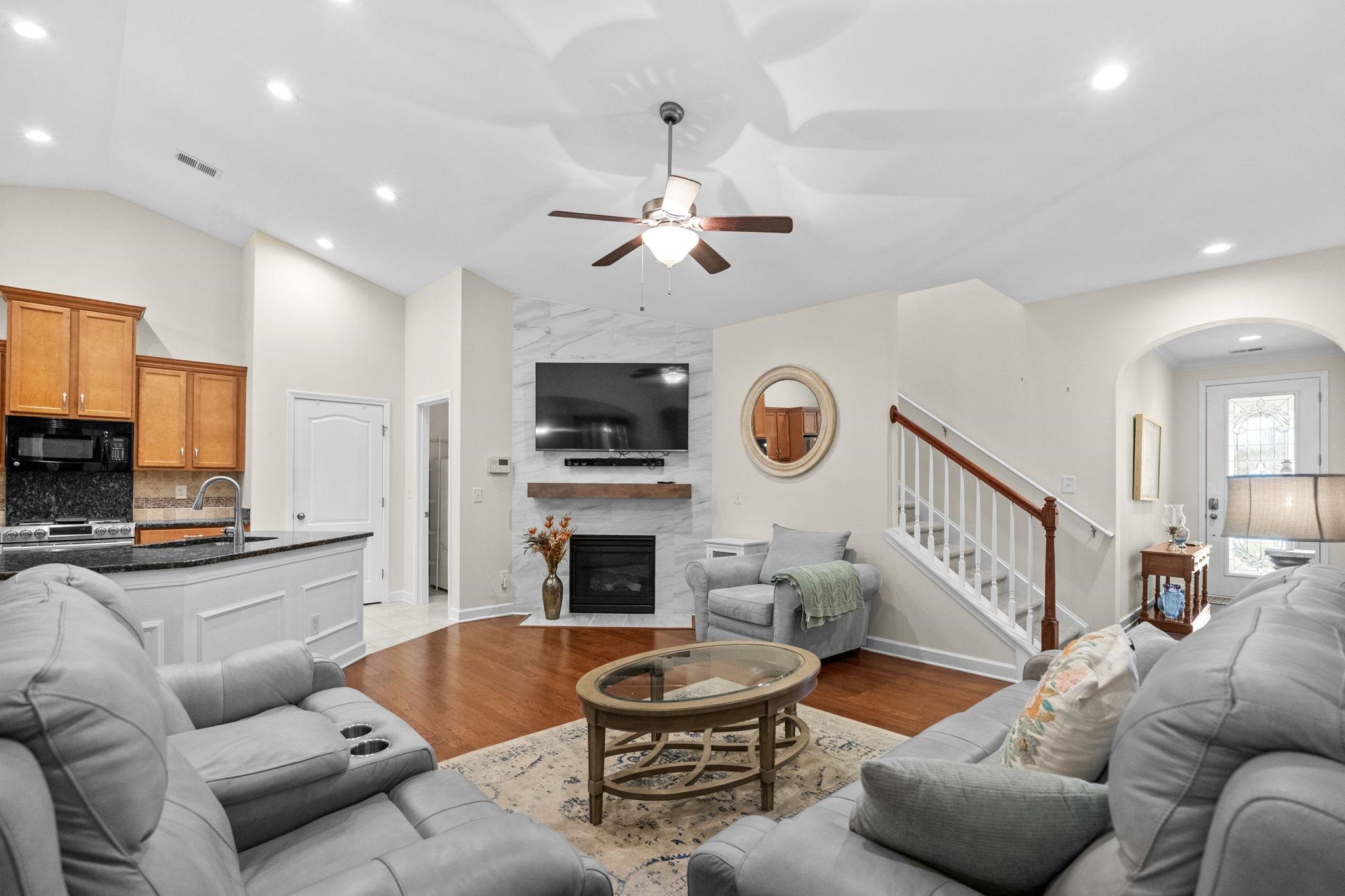 181 Ridge Point Drive Conway, SC 29526 - Photo 3 of 44