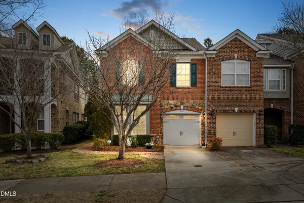 $455,000 | 210 Lone Star Way, Cary, NC 27519