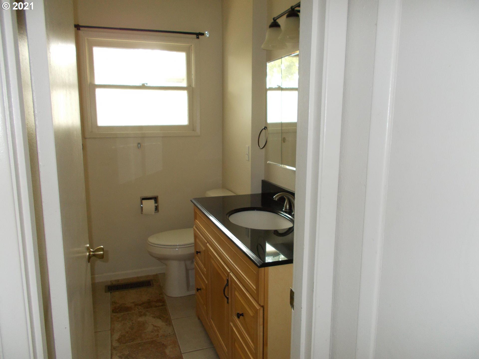 2418 Southwest Nye Avenue Pendleton, OR 97801 - Photo 11 of 11 Gallery Image 11