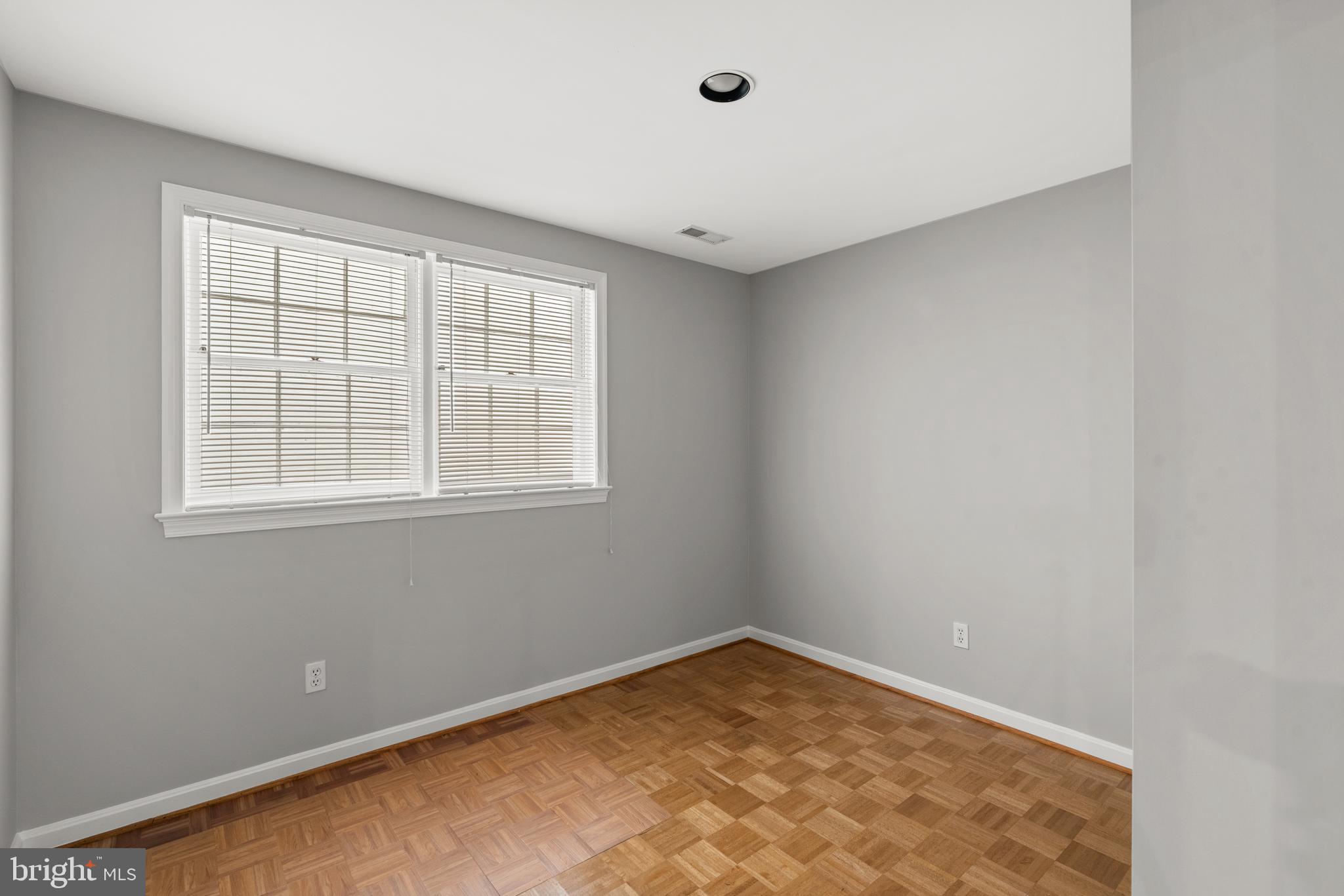 10711 Sandy Landing Road Potomac, MD 20854 - Photo 25 of 36 5th Bedroom - Lower Level