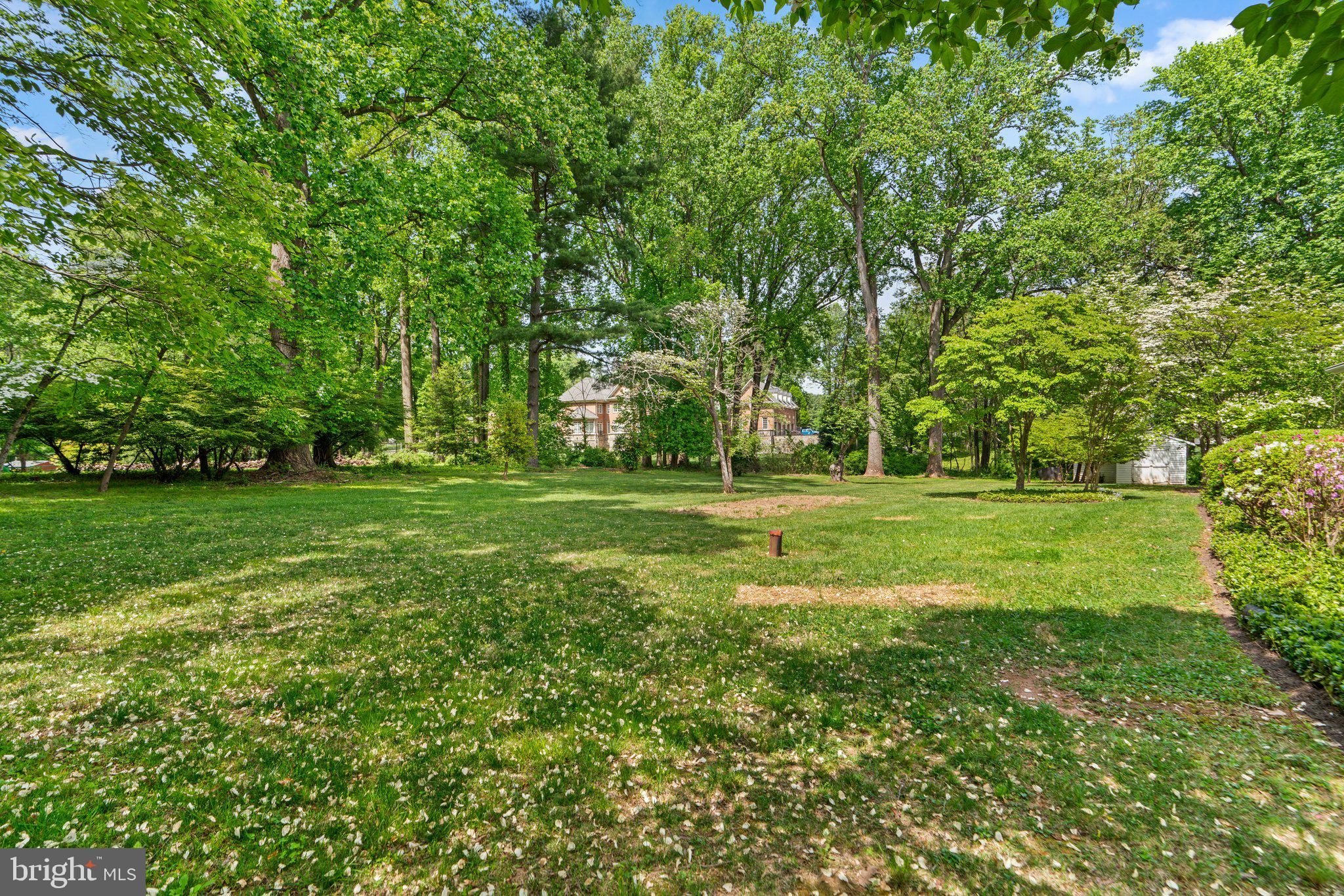 10711 Sandy Landing Road Potomac, MD 20854 - Photo 33 of 36 Rear Yard