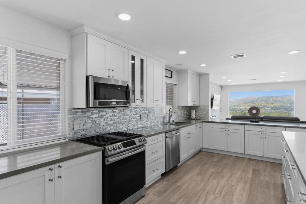 7467 Mission Gorge Road, Unit 219 Santee, CA 92071 - Photo 8 of 38